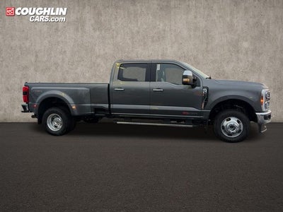 2026 Ford F-350SD Lariat DRW