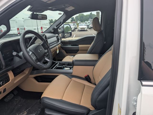 2026 Ford F-350SD Lariat DRW