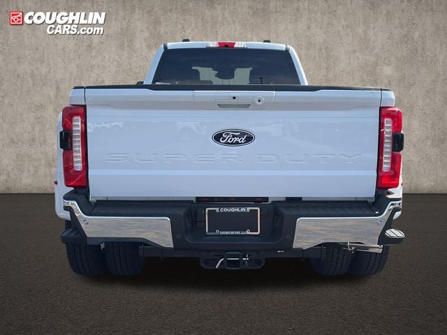 2027 Ford F-350SD Lariat DRW