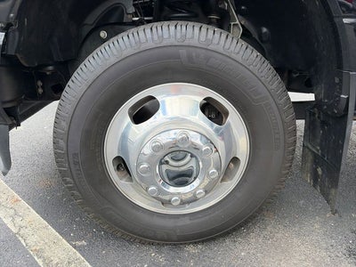 2022 Ford F-350SD Lariat DRW