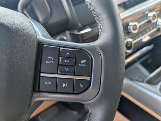 2026 Ford F-350SD Lariat DRW