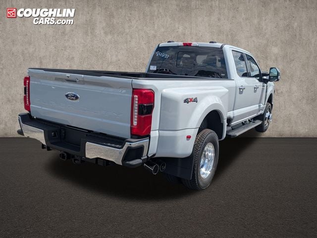 2026 Ford F-350SD Lariat DRW