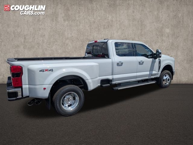 2026 Ford F-350SD Lariat DRW