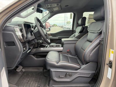2027 Ford F-450SD Lariat DRW