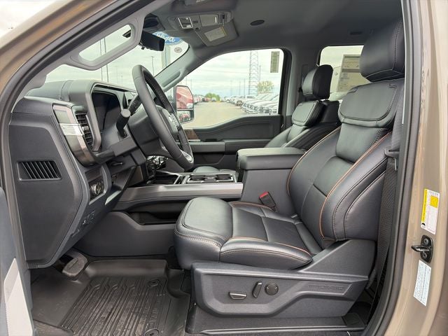2027 Ford F-450SD Lariat DRW