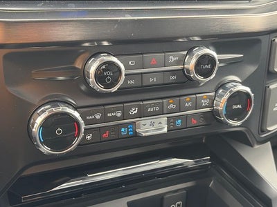 2027 Ford F-450SD Lariat DRW