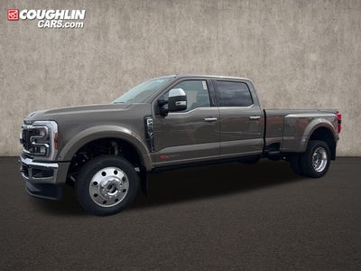 2027 Ford F-450SD Lariat DRW
