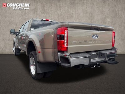 2027 Ford F-450SD Lariat DRW
