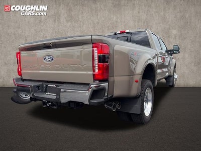 2027 Ford F-450SD Lariat DRW