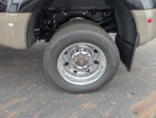 2027 Ford F-450SD King Ranch DRW