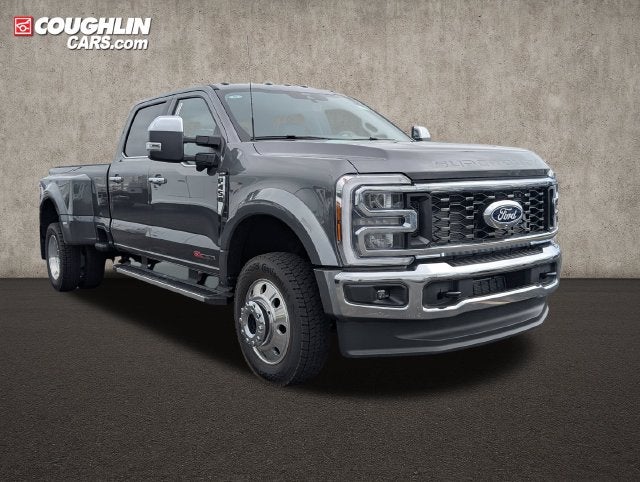 2027 Ford F-450SD Lariat DRW