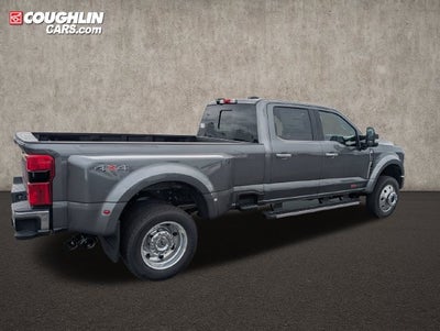 2027 Ford F-450SD Lariat DRW