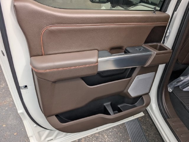 2027 Ford F-450SD King Ranch DRW