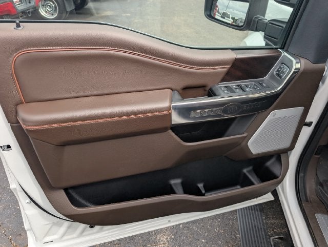 2027 Ford F-450SD King Ranch DRW