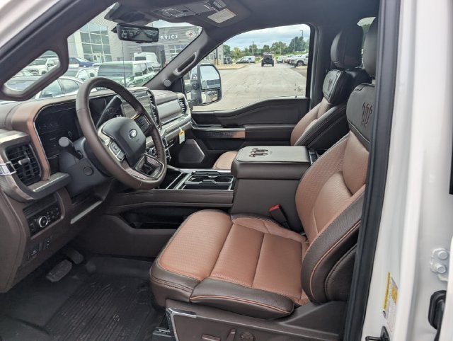 2027 Ford F-450SD King Ranch DRW