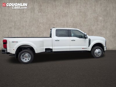 2027 Ford F-450SD King Ranch DRW