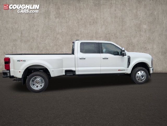 2027 Ford F-450SD King Ranch DRW