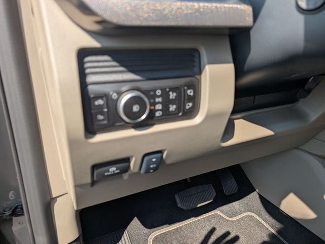 2026 Ford F-450SD Platinum DRW