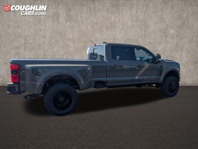 2026 Ford F-450SD Platinum DRW
