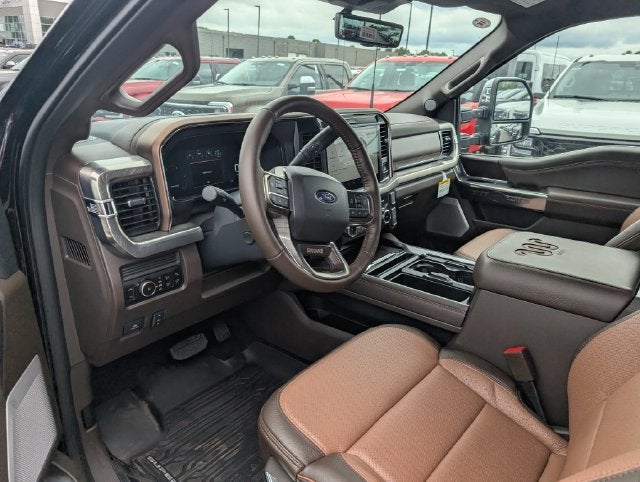 2027 Ford F-450SD King Ranch DRW