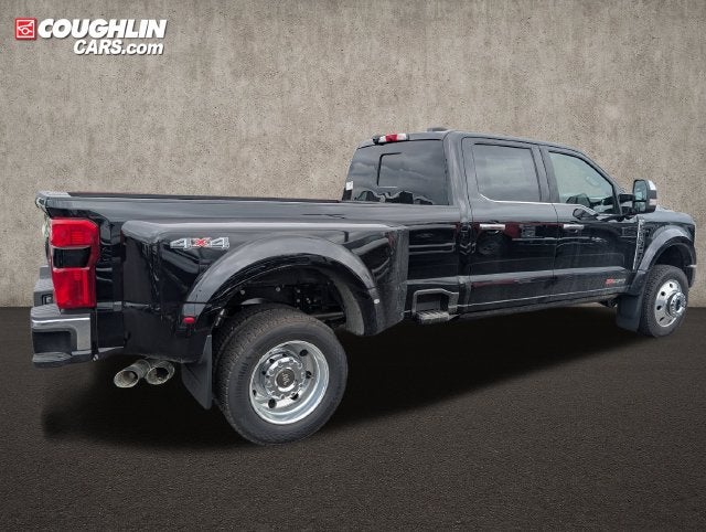 2027 Ford F-450SD King Ranch DRW