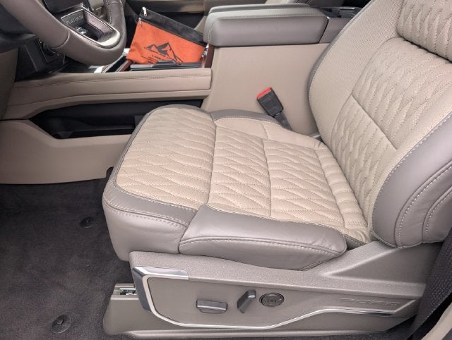 2026 Ford F-450SD Platinum DRW