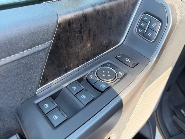 2027 Ford F-450SD Lariat DRW