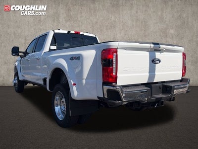 2027 Ford F-450SD Lariat DRW