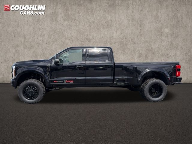 2026 Ford F-450SD Platinum DRW
