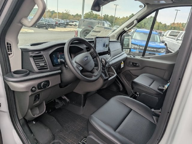 2027 Ford Transit-250 Base