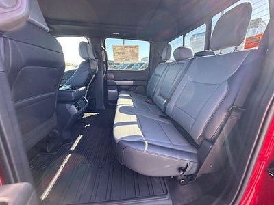 2025 Ford F-150 Lightning Lariat