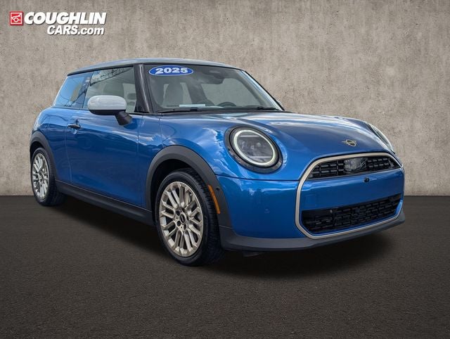 2025 MINI Cooper Iconic