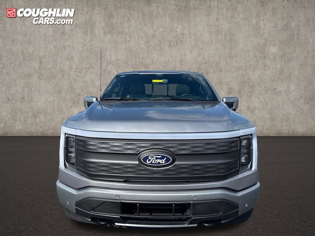 2024 Ford F-150 Lightning LARIAT