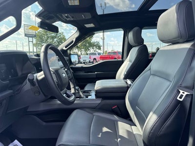 2024 Ford F-150 Lightning LARIAT