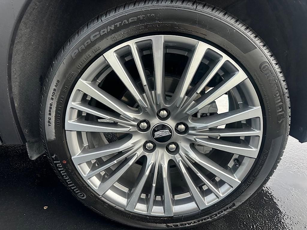 2025 Cadillac XT4 Premium Luxury