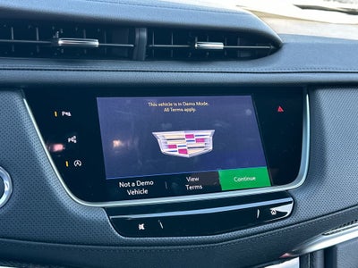 2025 Cadillac XT5 Sport