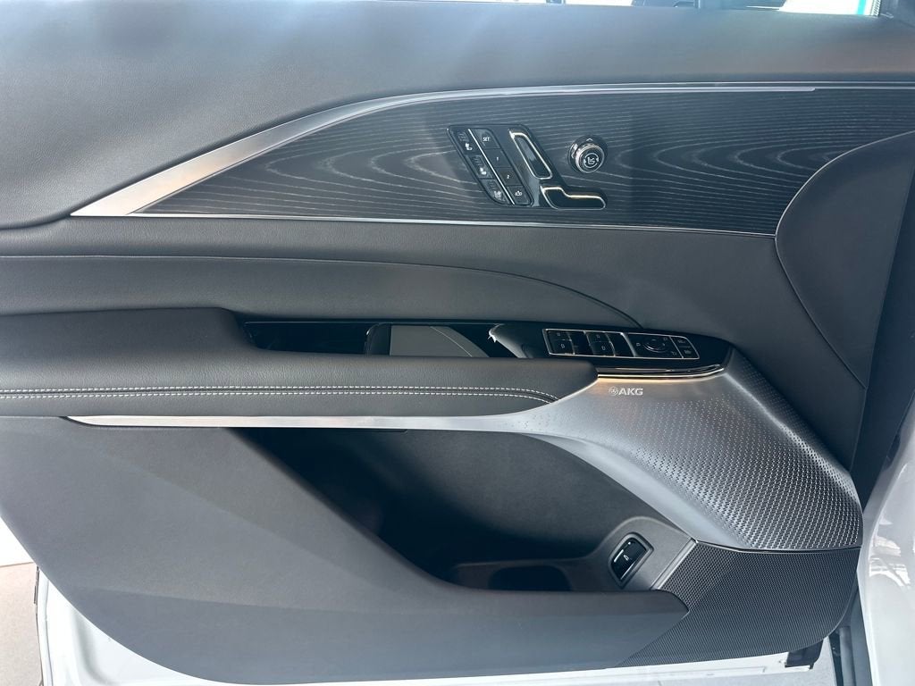 2026 Cadillac LYRIQ Premium Luxury