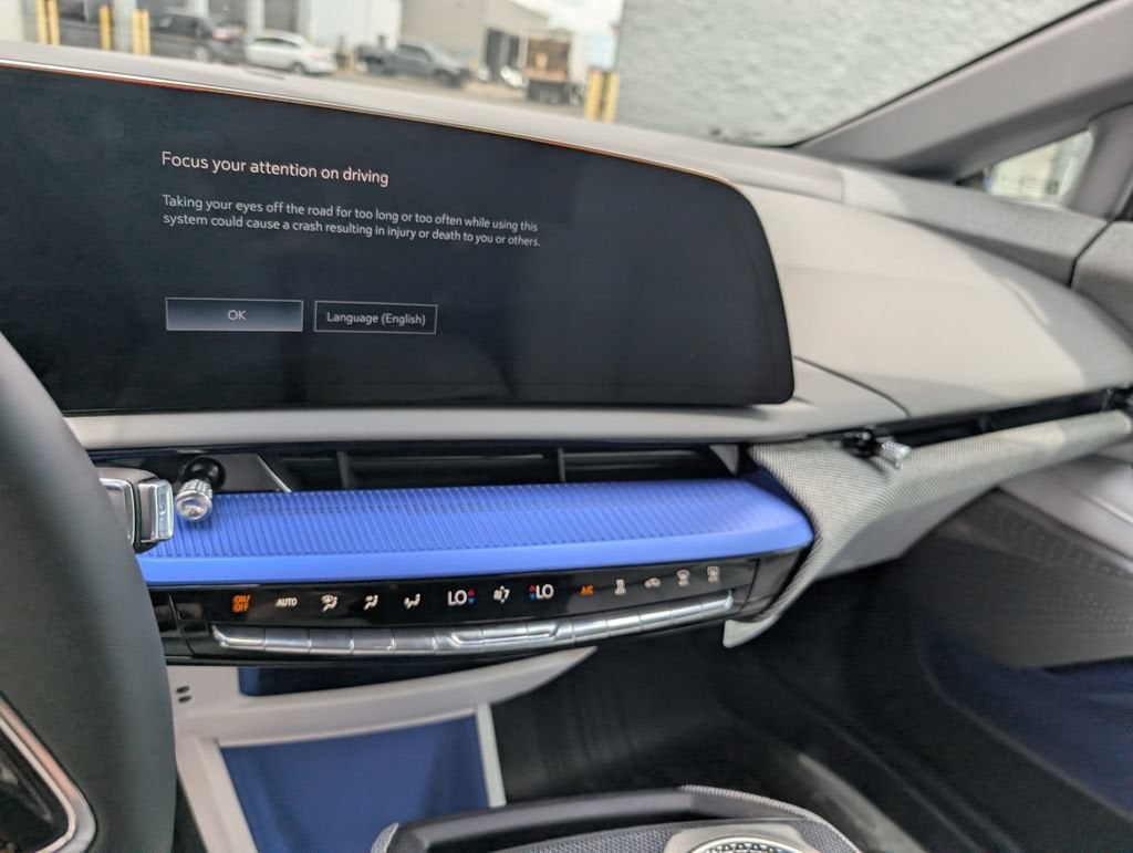 2026 Cadillac OPTIQ Luxury