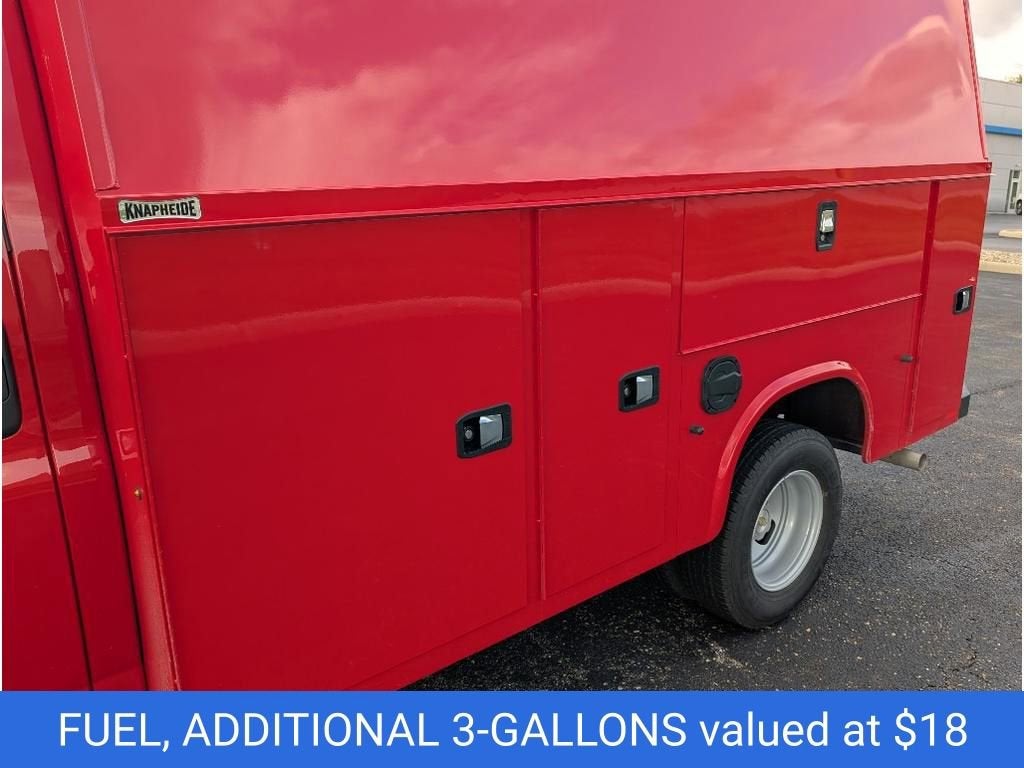 2025 Chevrolet Express Cutaway 3500 1WT