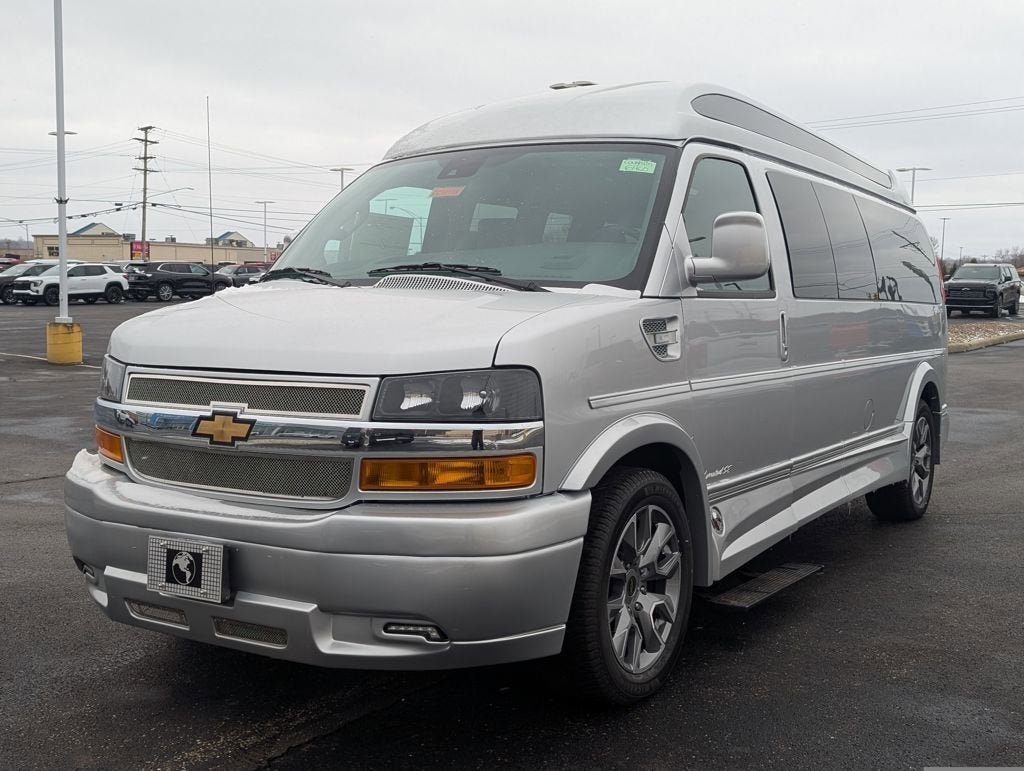 2026 Chevrolet Express Cargo WT