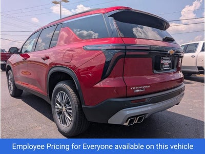 2025 Chevrolet Traverse LT