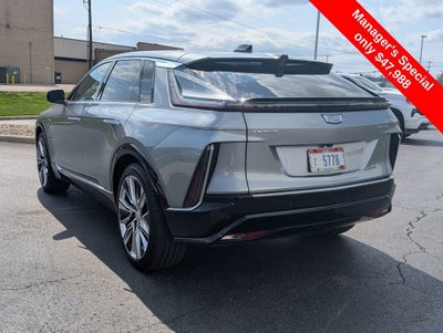 2025 Cadillac LYRIQ Luxury 3