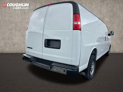 2025 Chevrolet Express Cargo WT