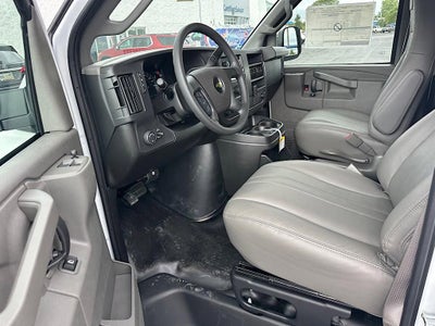 2025 Chevrolet Express Cargo WT