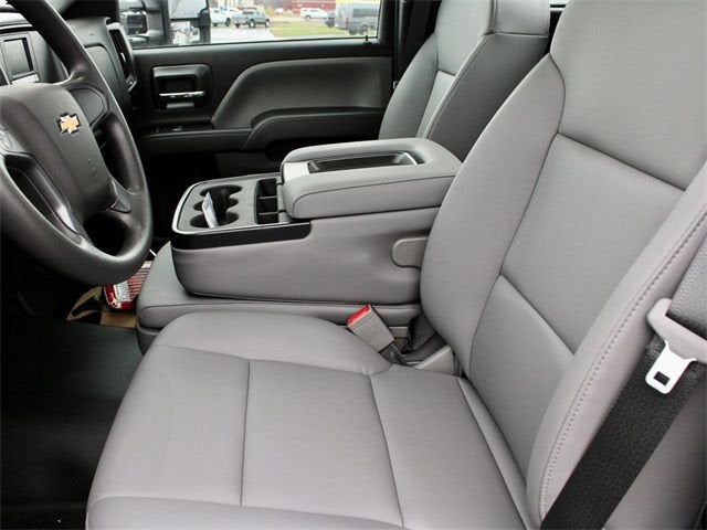 2024 Chevrolet Silverado 5500 HD Work Truck