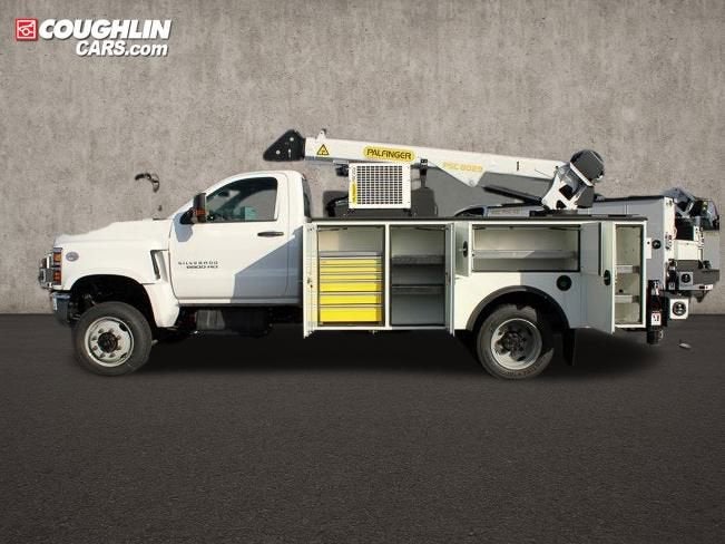 2023 Chevrolet Silverado 6500 HD Work Truck