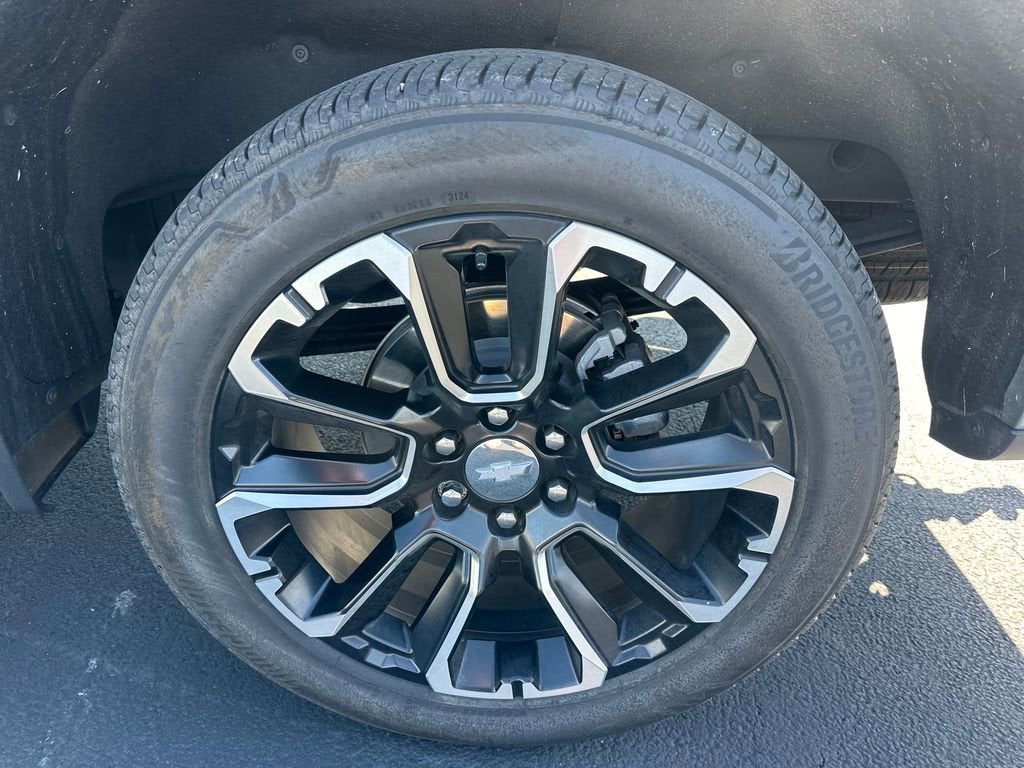 2025 Chevrolet Silverado 1500 LTZ