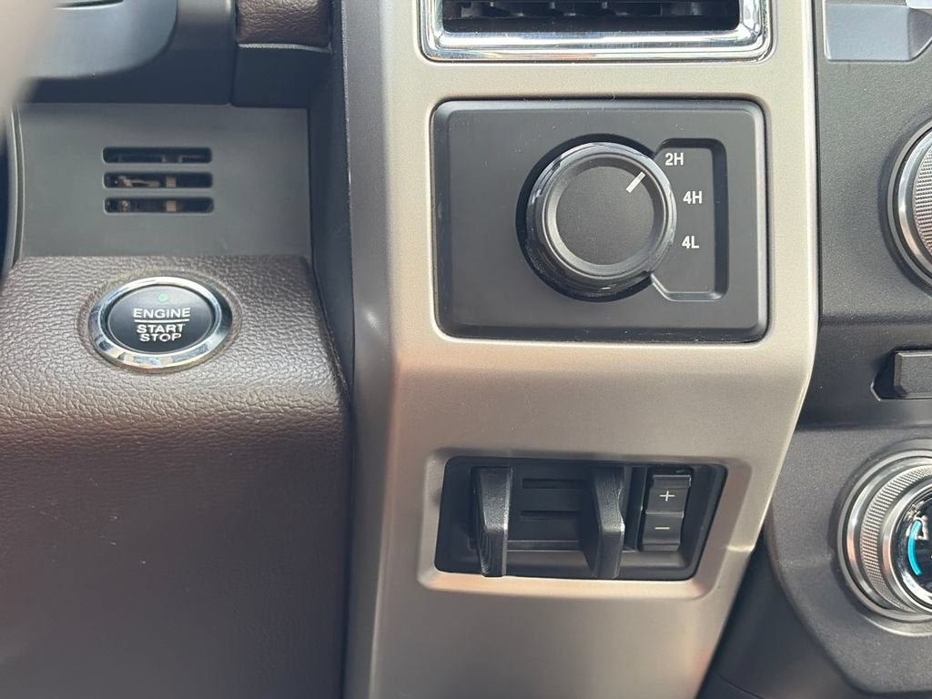 2017 Ford Super Duty F-450 DRW XL