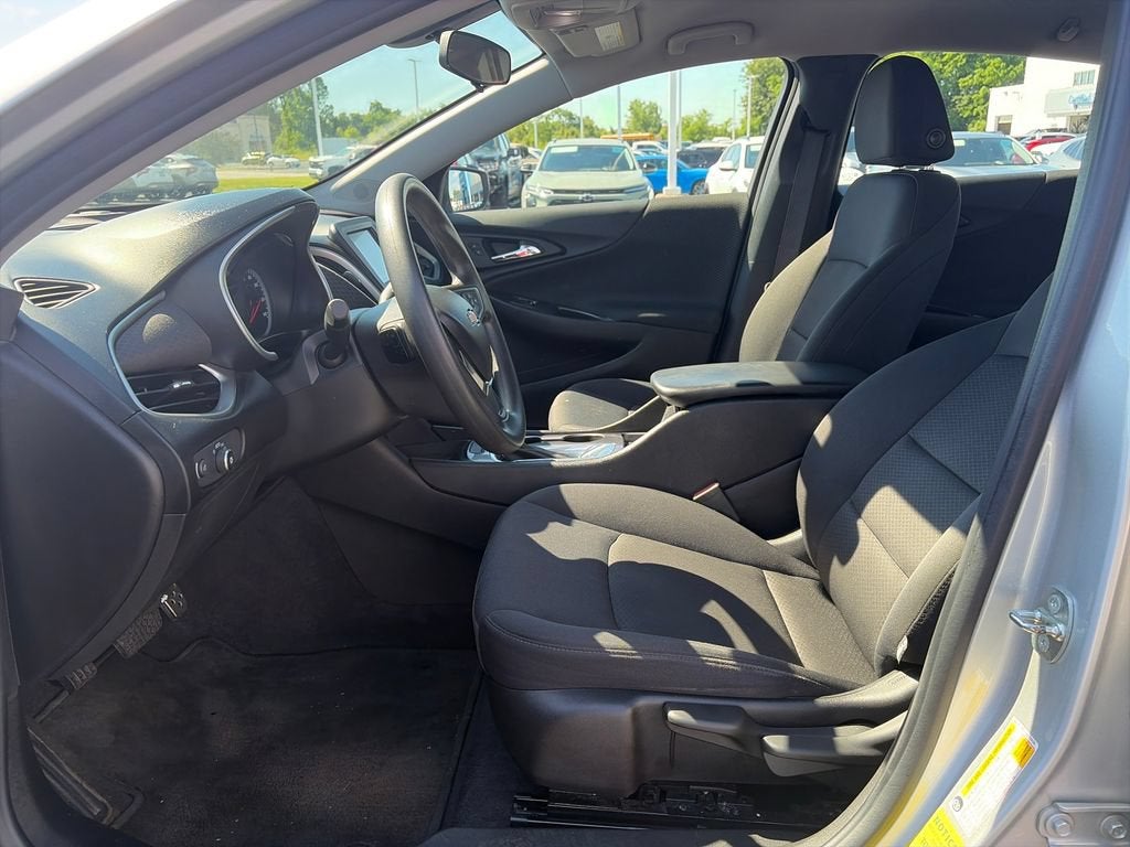 2016 Chevrolet Malibu LS
