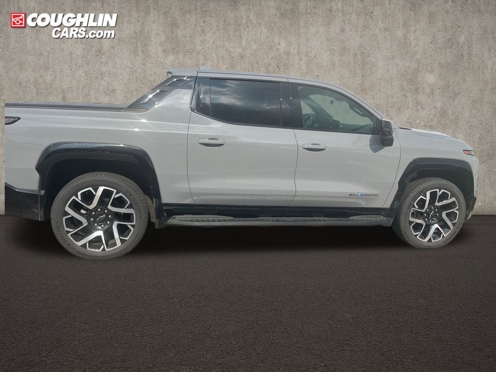 2025 Chevrolet Silverado EV RST - Max Range
